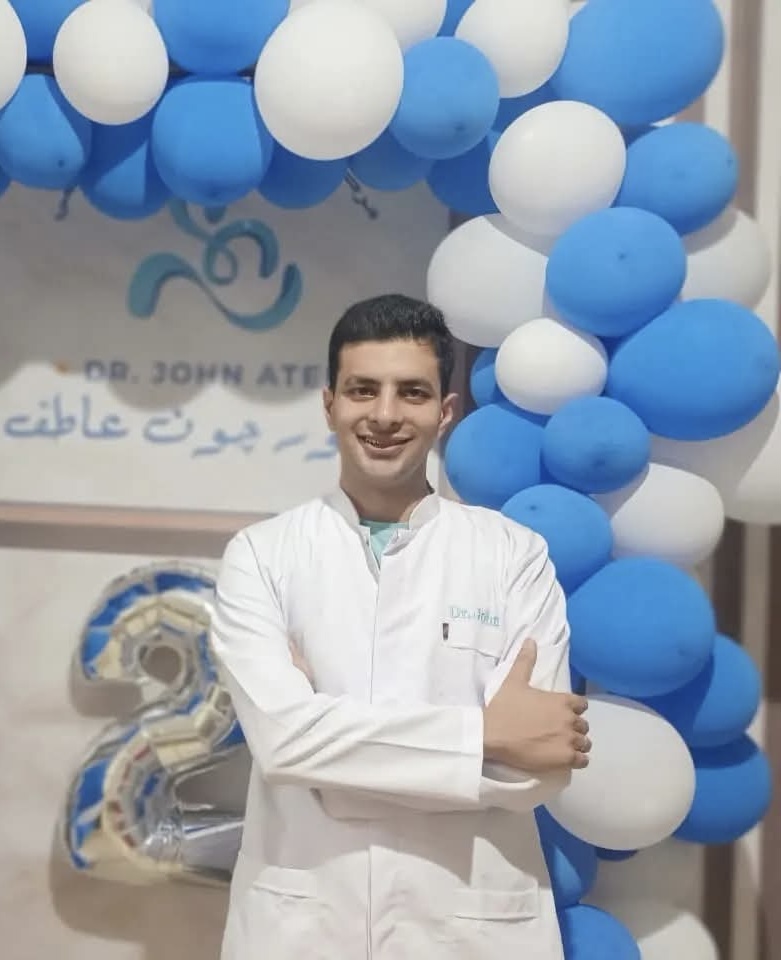 چون عاطف رياض
